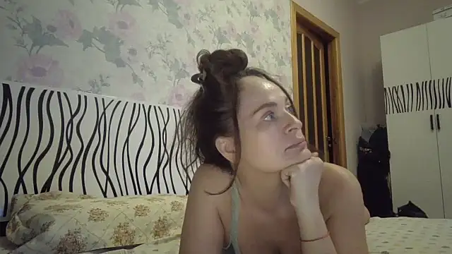 LindaStarS online show from April 2026 04:59:02 PM