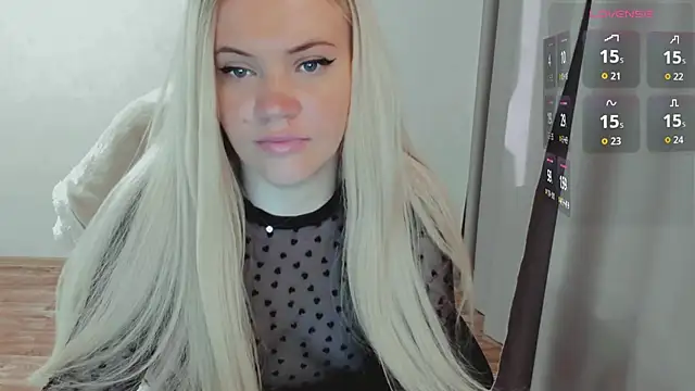 AllAboutLoveXx online show from April 2026 06:13:01 AM