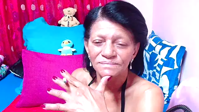 SLUTTYROXY online show from November 2025 05:46:02 PM