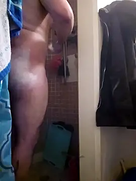 Snapshot of UncutHammer69 chatting on January 2025 02:14:01 AM UncutHammer69 online show from January 2025 02:14:01 AM