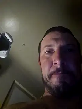 Snapshot of UncutHammer69 chatting on January 2025 10:23:02 AM UncutHammer69 online show from January 2025 10:23:02 AM