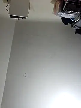 Snapshot of UncutHammer69 chatting on March 2025 02:17:02 AM UncutHammer69 online show from March 2025 02:17:02 AM