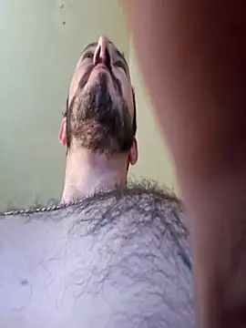 Snapshot of UncutHammer69 chatting on November 2025 08:42:01 PM UncutHammer69 online show from November 2025 08:42:01 PM