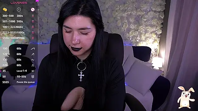 EmilyCandyy online show from May 2026 06:21:02 AM