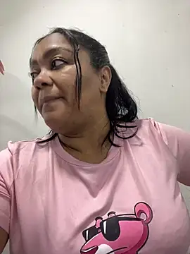 yanza2002 online show from November 2025 10:53:02 PM