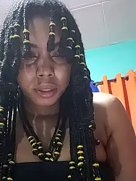 Snapshot of HONEYSWEETS_LIVE chatting on November 2025 03:18:02 AM HONEYSWEETS LIVE online show from November 2025 03:18:02 AM