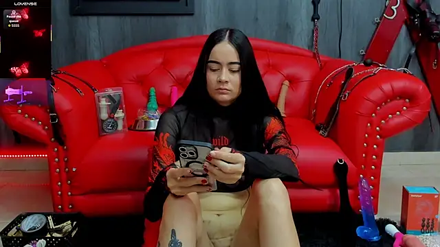 Liittledolly online show from November 2025 12:38:02 PM