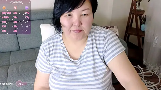 Snapshot of pussygold88 chatting on December 2024 06:22:02 AM pussygold88 online show from December 2024 06:22:02 AM