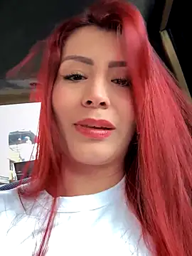 Snapshot of LINDA_PATTY94 chatting on October 2025 08:43:02 PM LINDA PATTY94 online show from October 2025 08:43:02 PM