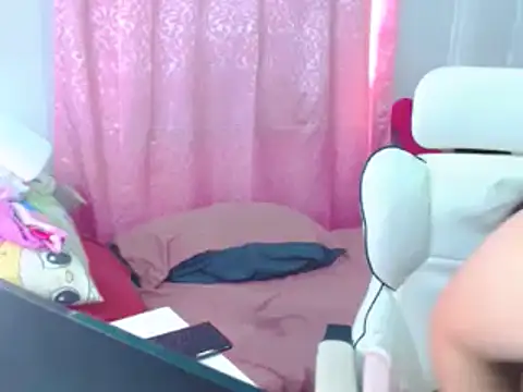 Hershey10 online show from February 2026 04:38:01 AM