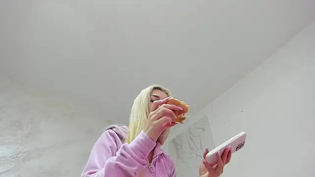 Snapshot of lissababe1 chatting on September 2025 05:51:02 PM lissababe1 online show from September 2025 05:51:02 PM