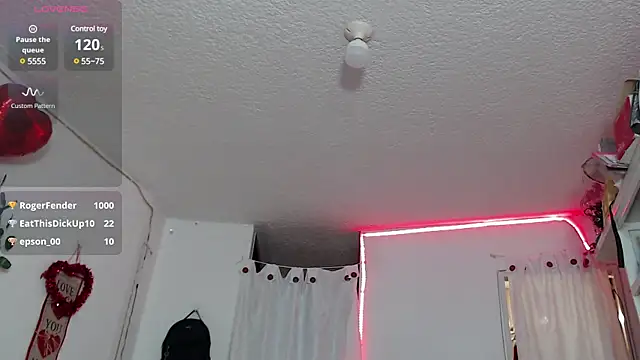 Snapshot of samanthaExsotic chatting on March 2025 03:31:01 PM samanthaExsotic online show from March 2025 03:31:01 PM