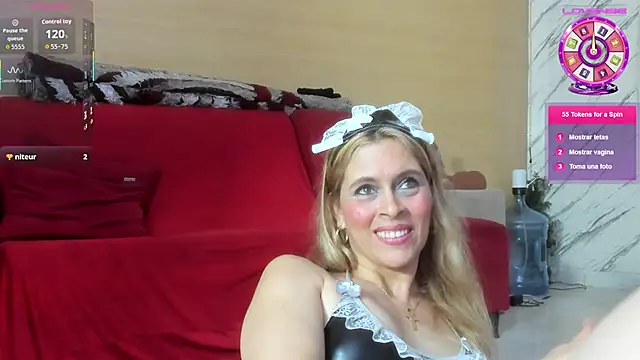 Snapshot of samanthaExsotic chatting on October 2025 01:18:02 PM samanthaExsotic online show from October 2025 01:18:02 PM