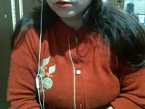 Snapshot of UrsMansi chatting on December 2024 04:22:02 AM UrsMansi online show from December 2024 04:22:02 AM