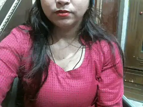 Snapshot of UrsMansi chatting on January 2025 05:08:01 AM UrsMansi online show from January 2025 05:08:01 AM