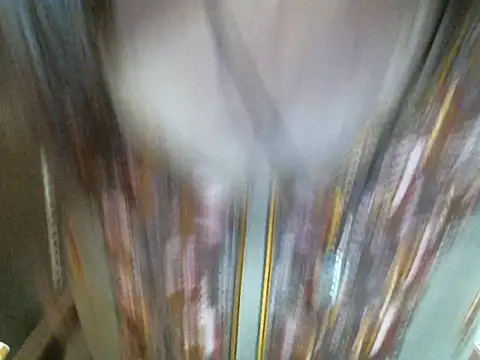 Snapshot of UrsMansi chatting on February 2025 06:45:02 PM UrsMansi online show from February 2025 06:45:02 PM