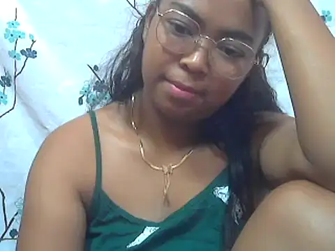 Snapshot of milkboobsgirl chatting on March 2025 07:57:01 AM milkboobsgirl online show from March 2025 07:57:01 AM
