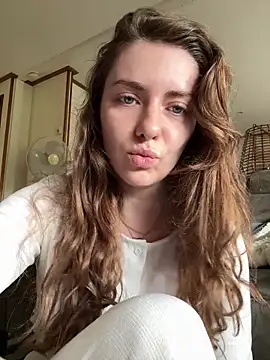 MariiD online show from April 2026 11:02:02 AM