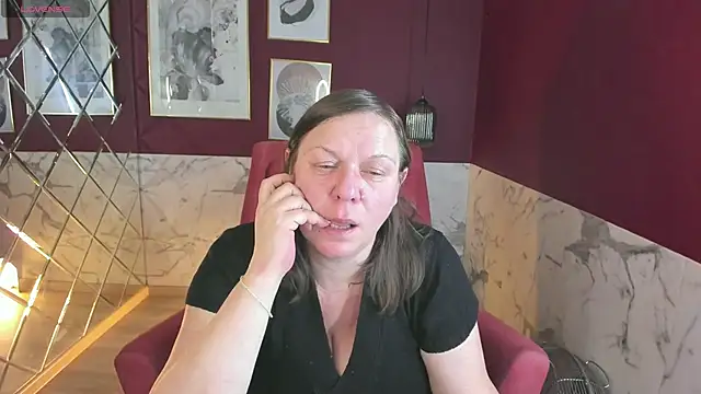 KellyPerfection online show from November 2025 05:28:02 AM