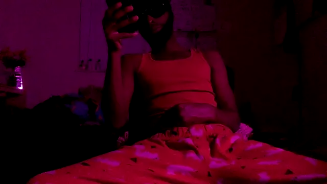 smallphallus online show from June 2026 01:29:01 AM