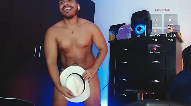 starguy 28 online show from March 2025 09:43:01 AM