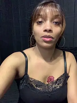 Rakiyahcharms online show from February 2026 03:15:01 AM