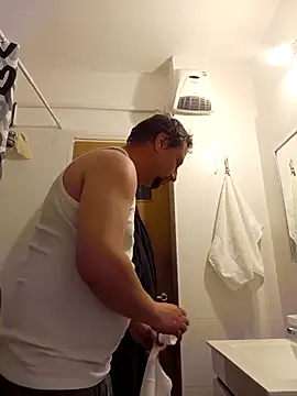 Snapshot of Miki20677 chatting on February 2025 07:27:02 PM Miki20677 online show from February 2025 07:27:02 PM