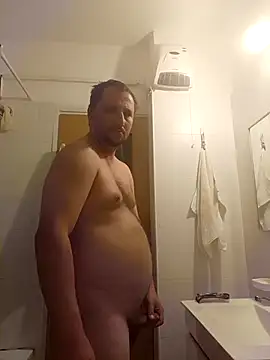 Snapshot of Miki20677 chatting on October 2025 06:06:02 PM Miki20677 online show from October 2025 06:06:02 PM