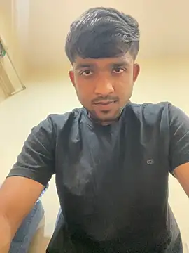 Snapshot of playboy0133 chatting on November 2025 02:39:01 PM playboy0133 online show from November 2025 02:39:01 PM