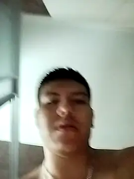 Snapshot of mikeeeeeell chatting on October 2025 07:07:02 AM mikeeeeeell online show from October 2025 07:07:02 AM