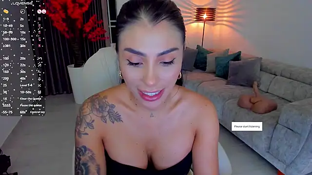 Sarah Stone  online show from February 2025 11:22:01 PM