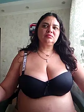 littleRikka online show from October 2025 10:38:02 AM