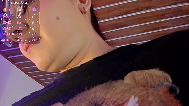 Snapshot of anastasia_bee chatting on March 2025 11:44:02 AM anastasia bee online show from March 2025 11:44:02 AM