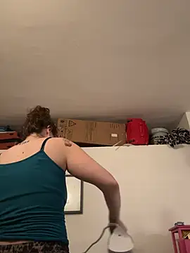 ladyturtle online show from July 2026 08:15:02 PM