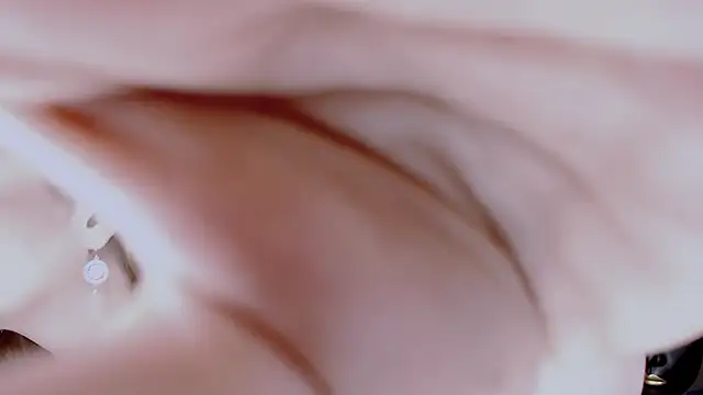 Snapshot of Eleonores chatting on November 2025 05:21:02 AM Eleonores online show from November 2025 05:21:02 AM