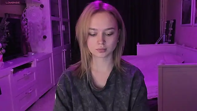 MaryDreaminess online show from January 2025 08:41:01 PM