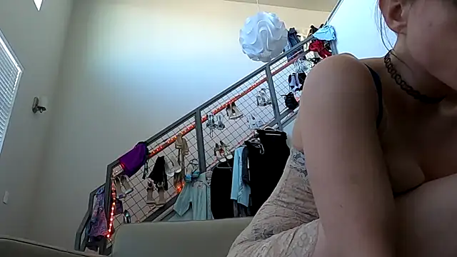 Snapshot of TheDaisyChaos chatting on January 2025 07:56:02 PM TheDaisyChaos online show from January 2025 07:56:02 PM