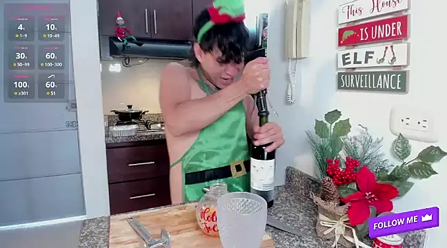 Snapshot of Ryan_picato chatting on December 2024 07:25:02 PM Ryan picato online show from December 2024 07:25:02 PM