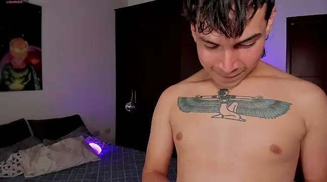 Snapshot of Ryan_picato chatting on February 2025 08:19:01 PM Ryan picato online show from February 2025 08:19:01 PM