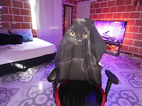 Snapshot of Ryan_picato chatting on November 2025 08:07:01 PM Ryan picato online show from November 2025 08:07:01 PM