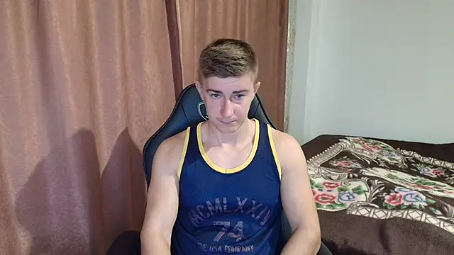 Todhorny9873 online show from December 2024 05:42:01 AM