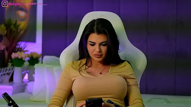 Snapshot of perfectt33n chatting on November 2025 04:50:01 PM perfectt33n online show from November 2025 04:50:01 PM