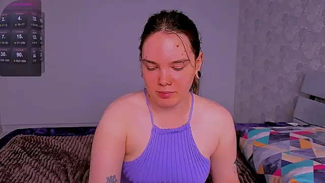 Snapshot of Janie_JJ_Curvie chatting on July 2026 04:26:02 AM Janie JJ Curvie online show from July 2026 04:26:02 AM