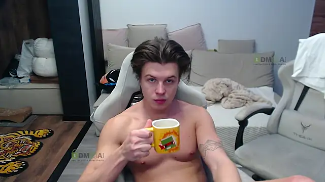 Sunny-Girl1 online show from January 2026 07:43:02 AM