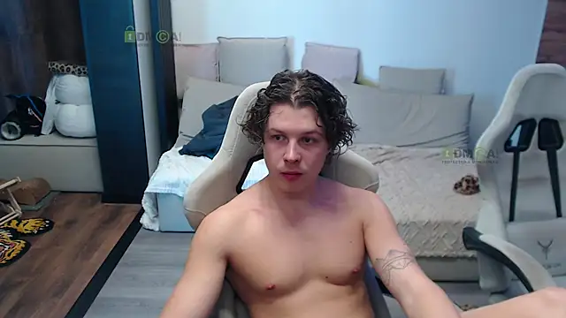 Sunny-Girl1 online show from February 2026 11:20:02 AM