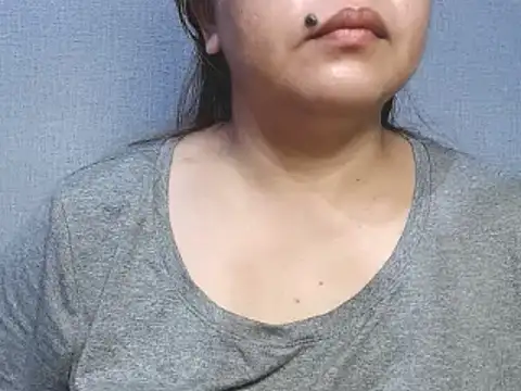 ambersmile online show from March 2026 10:26:02 PM