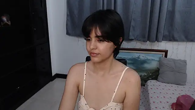 mia collins x online show from May 2026 12:52:01 AM