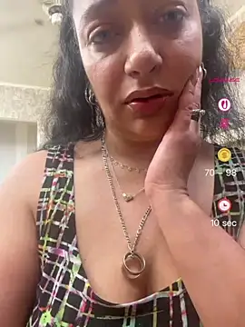 Snapshot of PichyPrettyPussy chatting on July 2026 02:34:01 PM PichyPrettyPussy online show from July 2026 02:34:01 PM