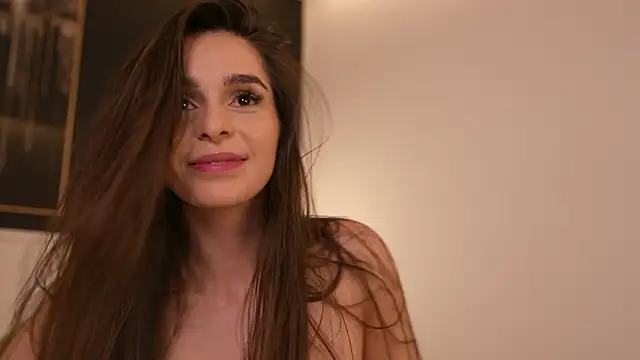 DoviaClaire online show from February 2025 06:55:01 AM