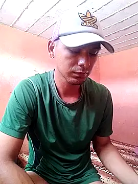 Sirius 5 online show from October 2025 05:03:02 PM